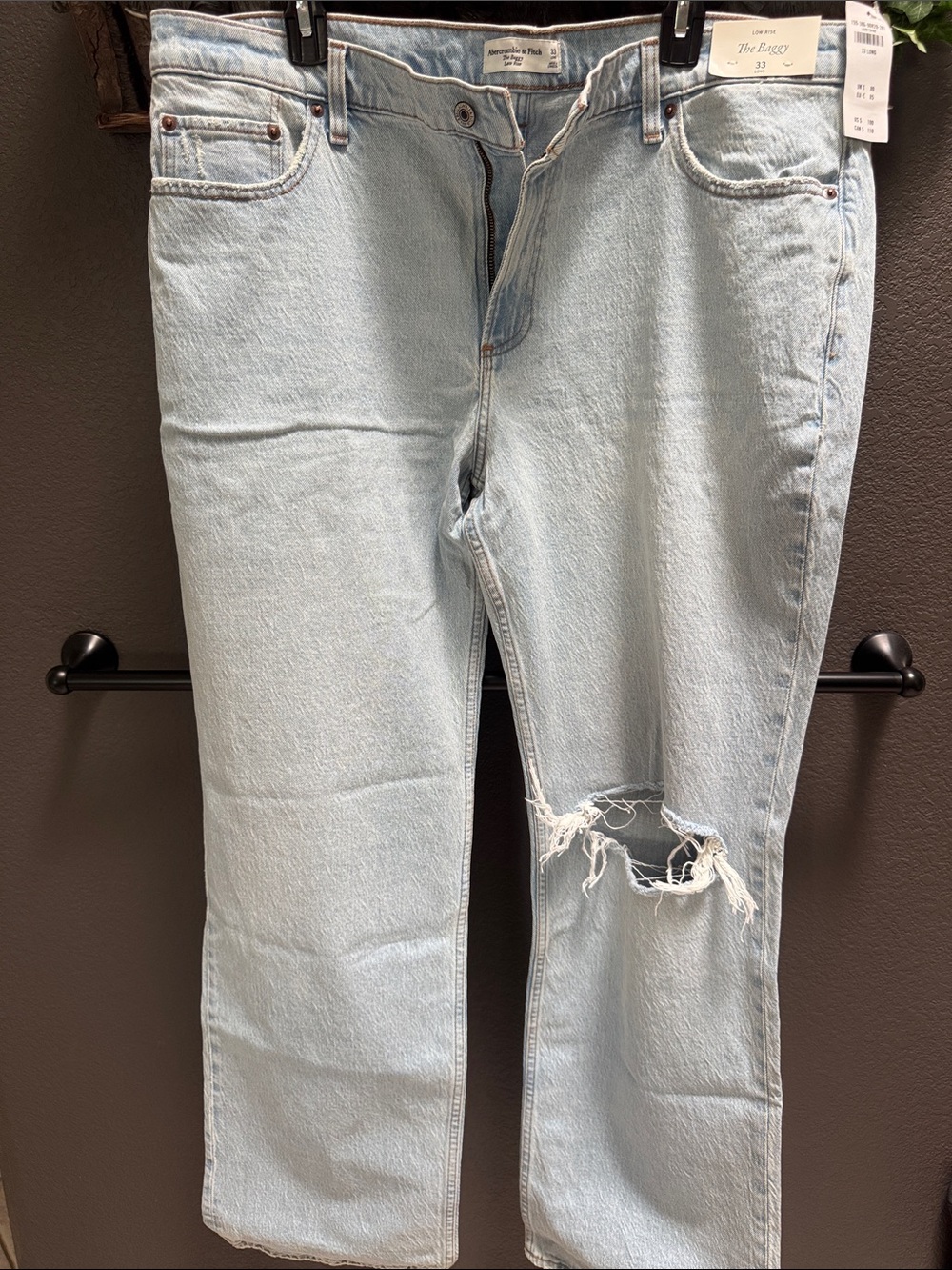 Abercrombie & Fitch Light Wash Wide Leg Jeans with Knee Rip
